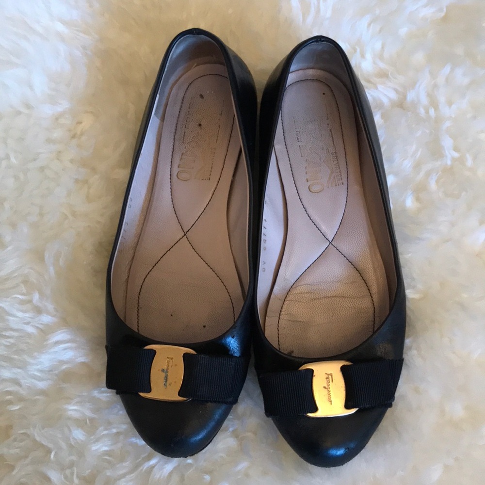 BIG SALE - Moving Overseas - ferragamo flat